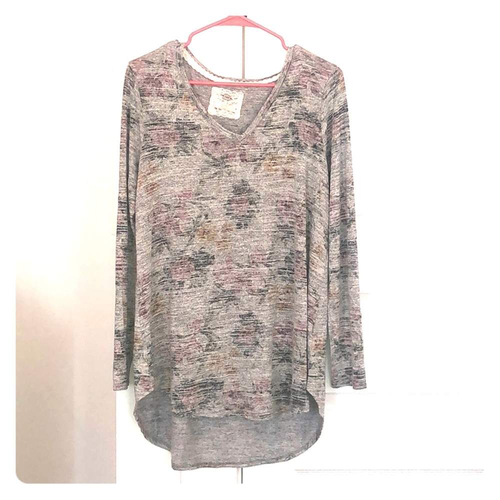 Cupio tunic.